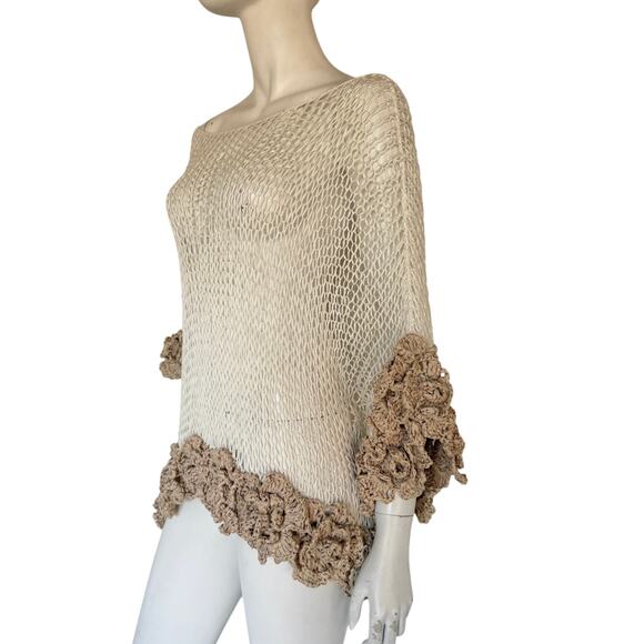 AMBER SAKAI Hand crochet blouse resort wear / One Size - Picture 4 of 9